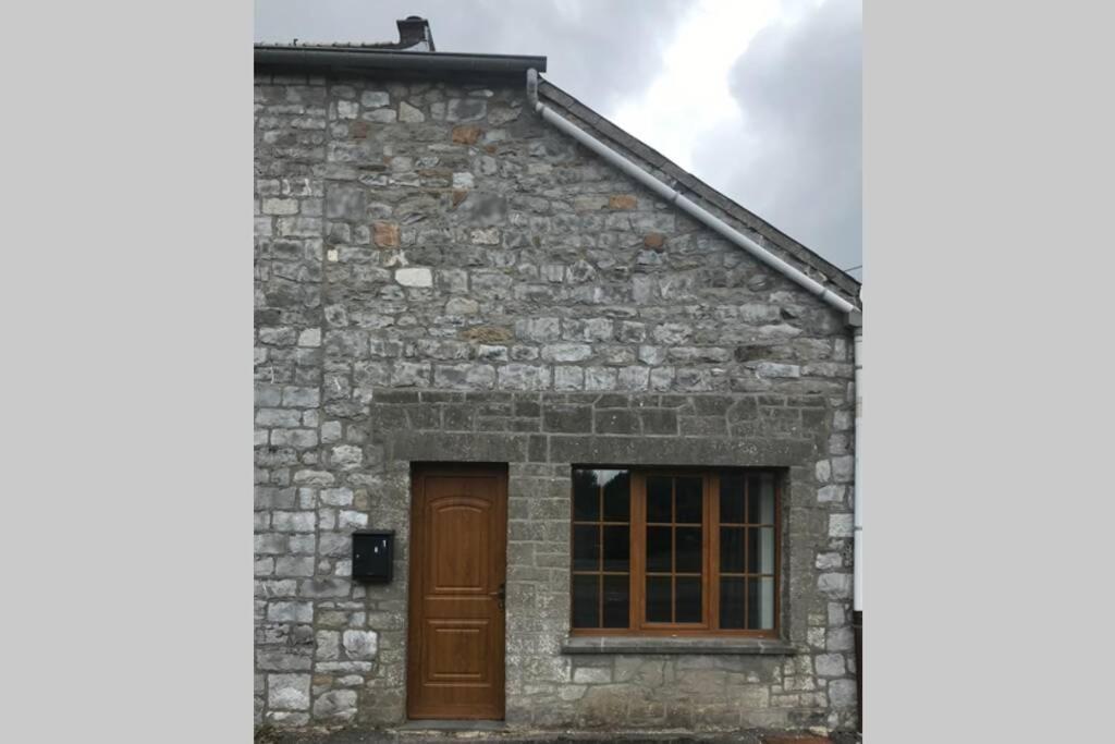 Petite Maison A La Campagne クーヴァン エクステリア 写真
